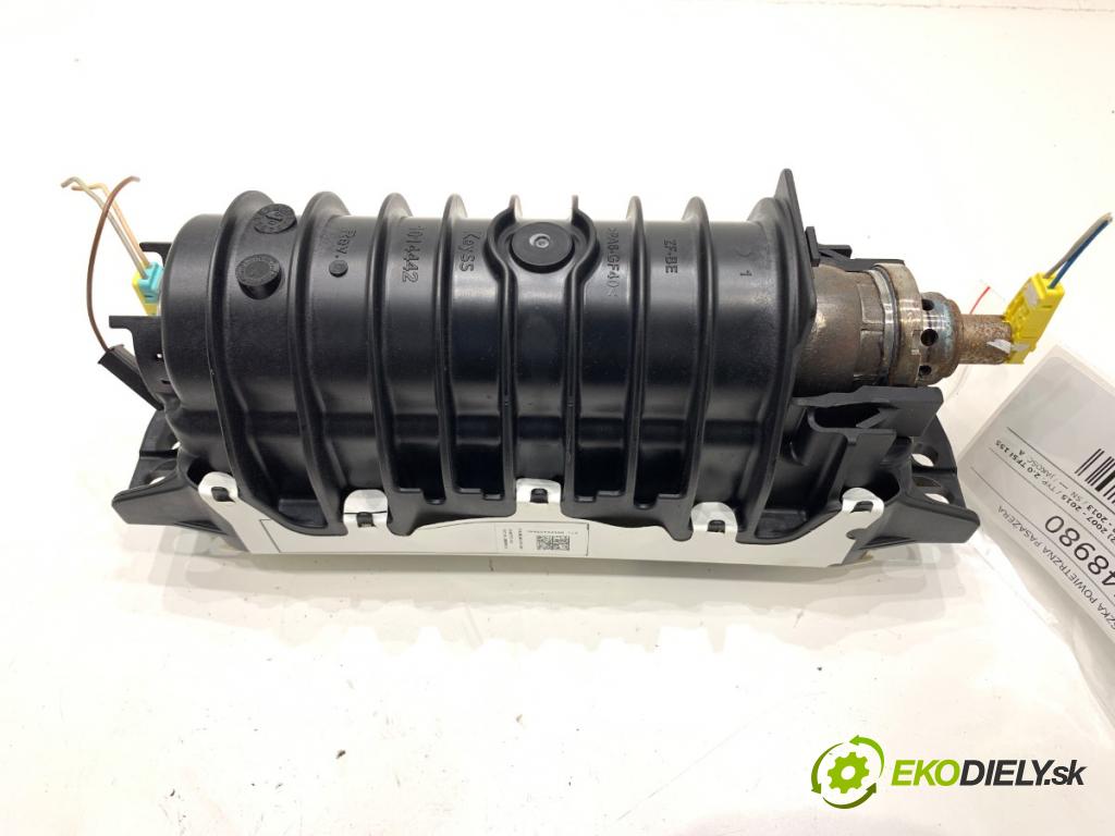 AUDI A4 B8 sedan 2009 155 kW 2.0 TFSI 1984 AirBag spolujazdca 8T0880204E (Airbag)