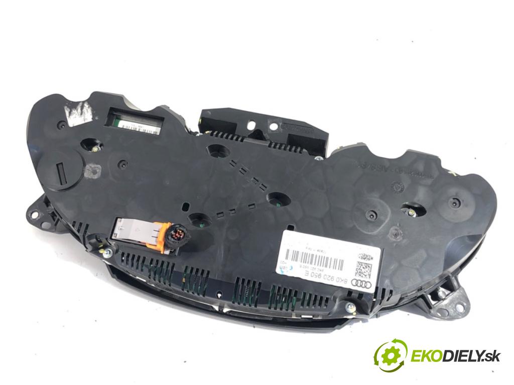 AUDI A4 B8 sedan 2009 155 kW 2.0 TFSI 1984 Prístrojovka 8K0920950E (Prístrojová doska)