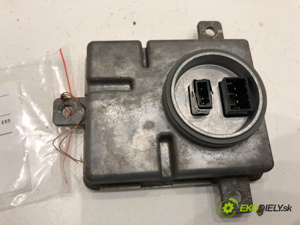 AUDI A4 B8 sedan 2009 155 kW 2.0 TFSI 1984 Menič XENON 8K0941597 (Riadiaca jednotka xenónu)