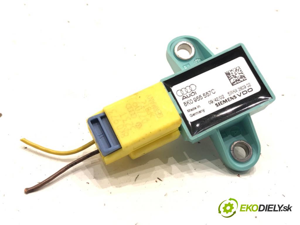 AUDI A4 B8 sedan 2009 155 kW 2.0 TFSI 1984 Snímač nárazu 8K0955557C (Snímač nárazu)