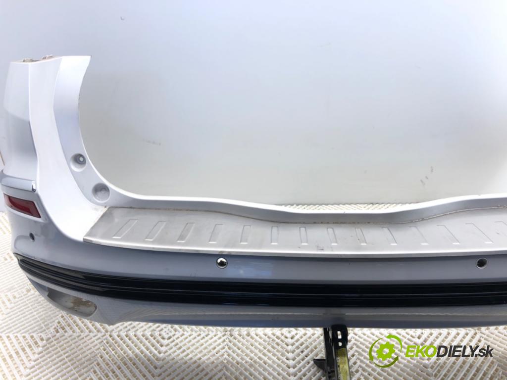 FORD MONDEO MK5 Kombi 2017 132 kW 2.0 TDCi 4x4 1998 nárazník zadní část  (Klika dveří ostatní)
