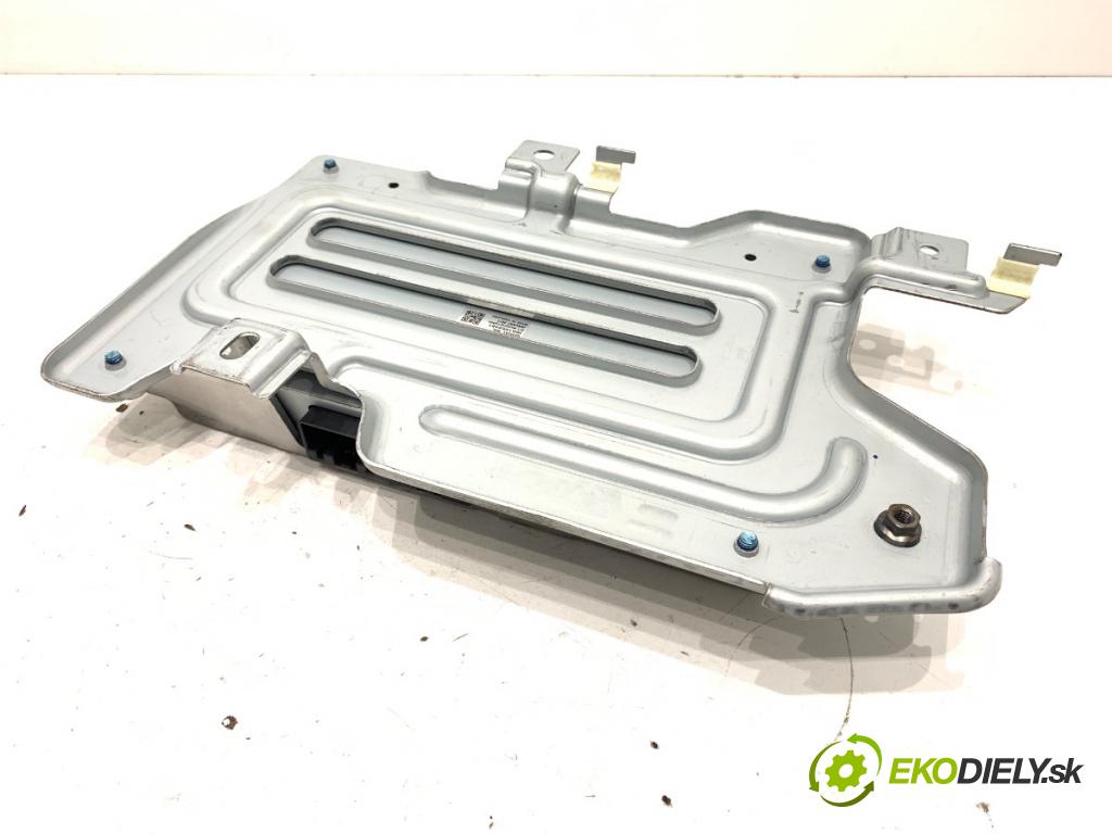 FORD MONDEO MK5 Kombi 2017 132 kW 2.0 TDCi 4x4 1998 Zosilňovač DS7T-18B849-AZ (Zosilňovač)