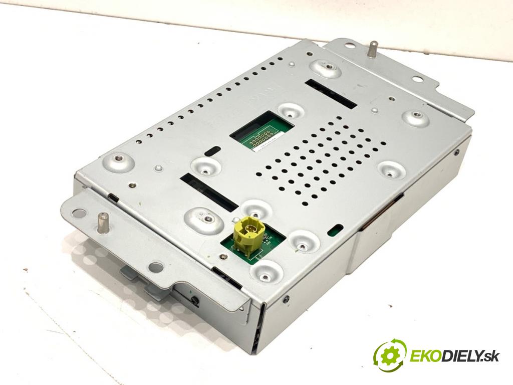 FORD MONDEO MK5 Kombi 2017 132 kW 2.0 TDCi 4x4 1998 Dislpej GS7T-18B955-SB (Prístrojová doska)