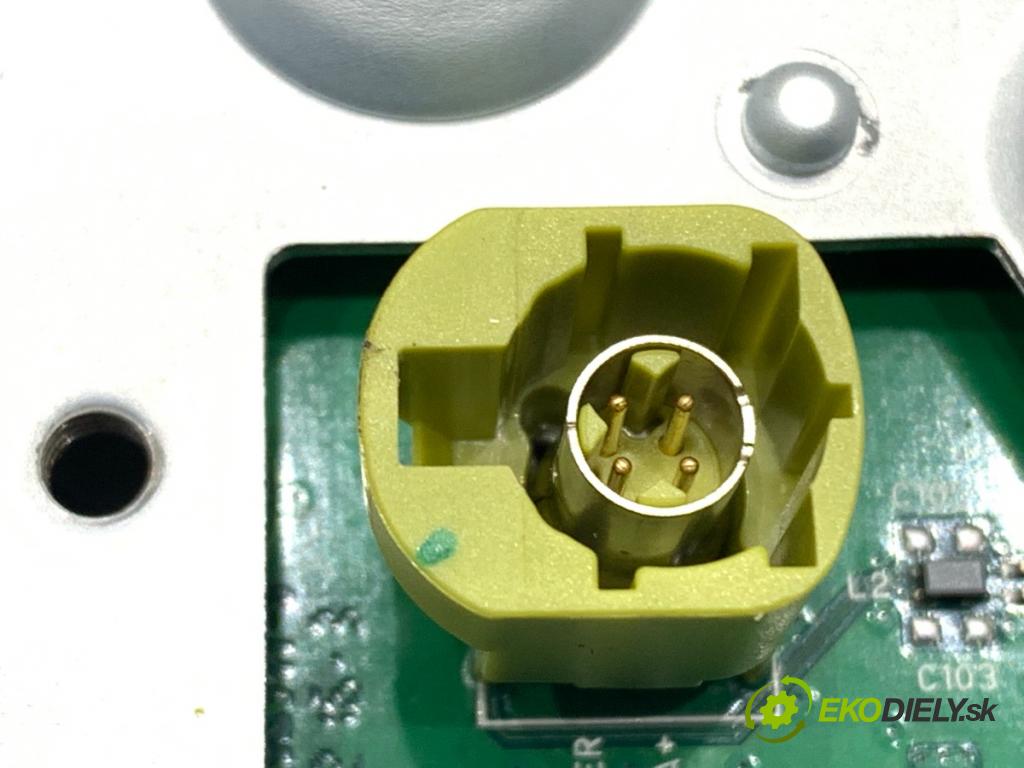 FORD MONDEO MK5 Kombi 2017 132 kW 2.0 TDCi 4x4 1998 Dislpej GS7T-18B955-SB (Prístrojová doska)