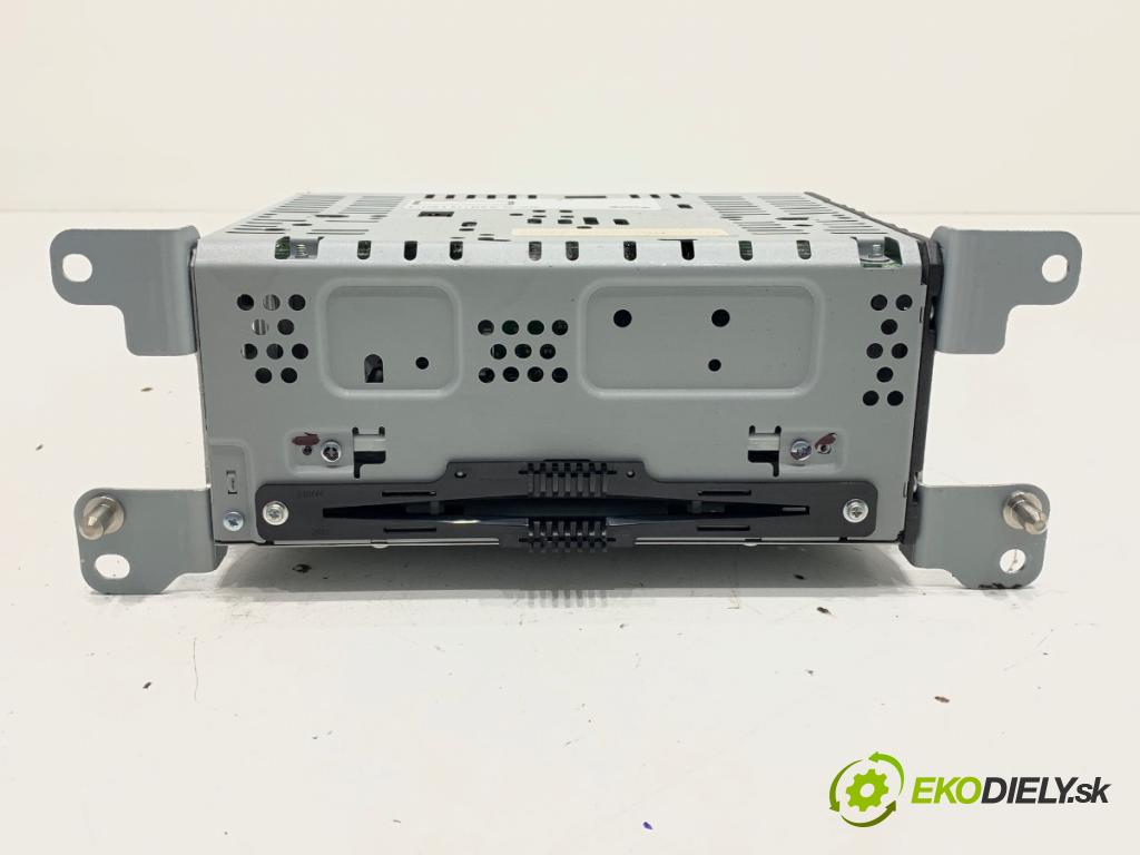 FORD MONDEO MK5 Kombi 2017 132 kW 2.0 TDCi 4x4 1998 RADIO Navigácia DS7T-19C107-SH (Audio zariadenie)