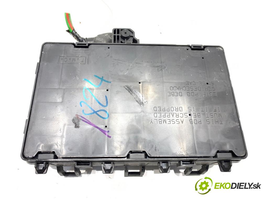 FORD MONDEO MK5 Kombi 2017 132 kW 2.0 TDCi 4x4 1998 skříňka poistková FG9T14A067KB (Pojistková skříňka)