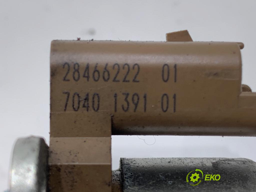 FORD MONDEO MK5 Kombi 2017 132 kW 2.0 TDCi 4x4 1998 Regulátor tlaku paliva 28466222 (Palivový systém ostatné)