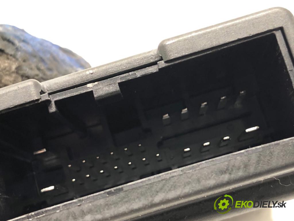 FORD MONDEO MK5 Kombi 2017 132 kW 2.0 TDCi 4x4 1998 Modul svetiel DG9T-13C148-BH (Riadiaca jednotka ostatné)