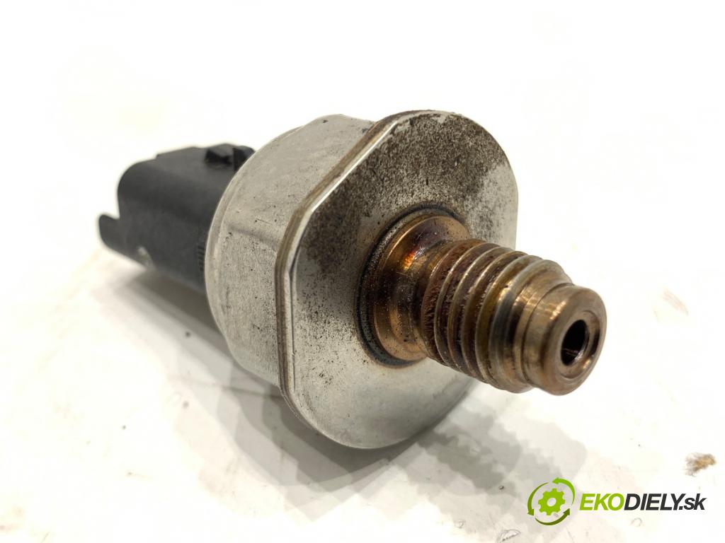 FORD MONDEO MK5 Kombi 2017 132 kW 2.0 TDCi 4x4 1998 Snímač tlaku paliva 9814383880 (Snímač)