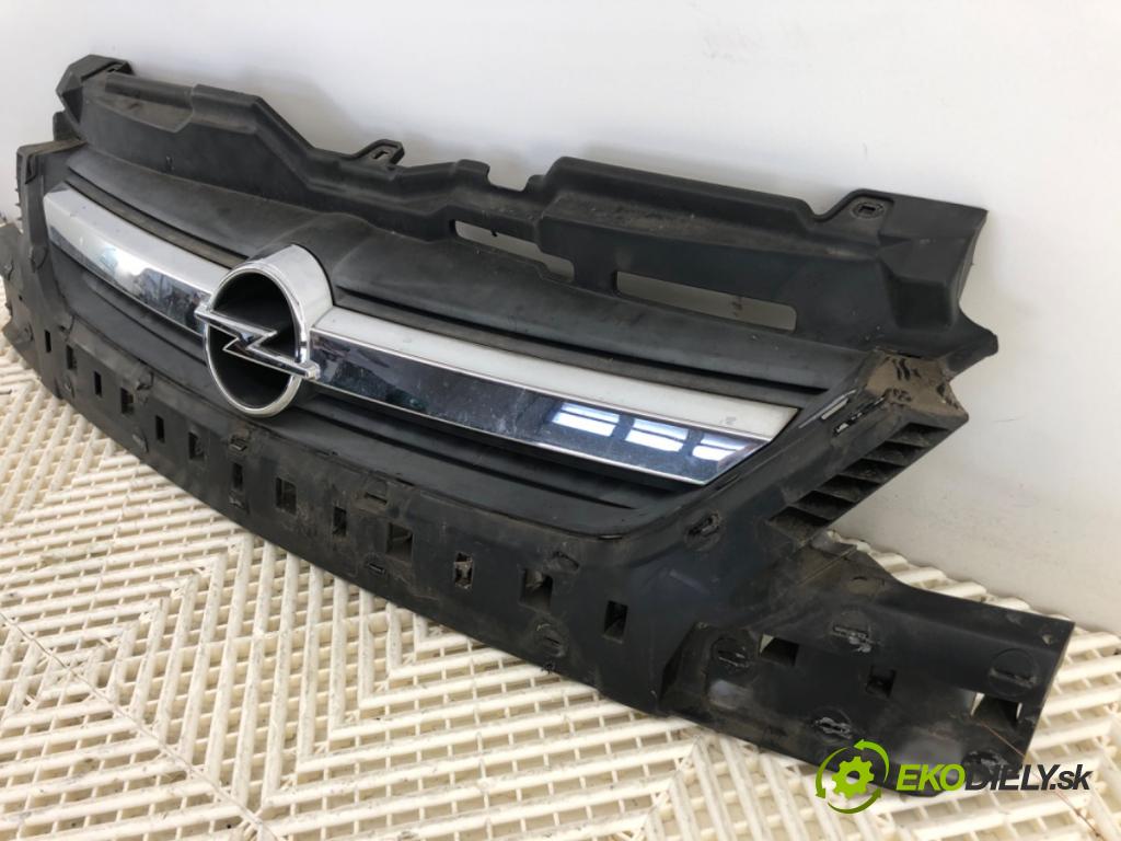 OPEL CORSA C liftback 2003 55 kW 1.2 (F08, F68) 1199 Mriežka maska  (Mriežka predná (maska chladiča))