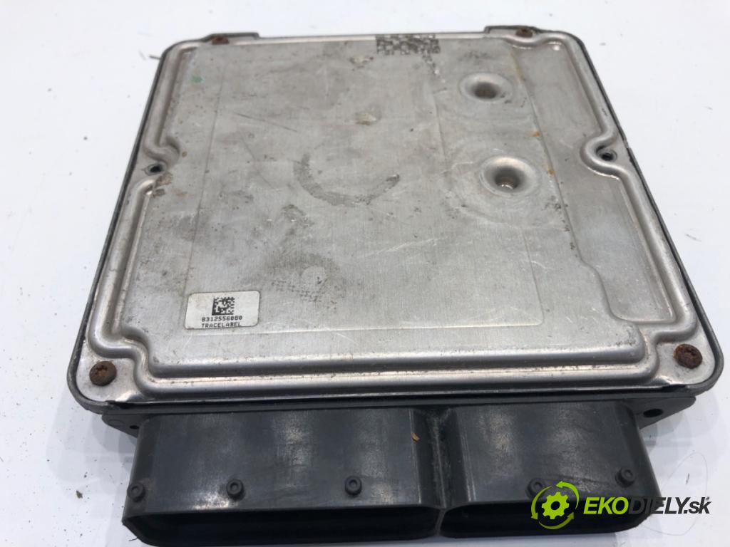 DODGE CALIBER liftback 2007 103 kW 2.0 CRD 1968 riadiaca jednotka Motor P05187449AC 0281013693 (Riadiaca jednotka)