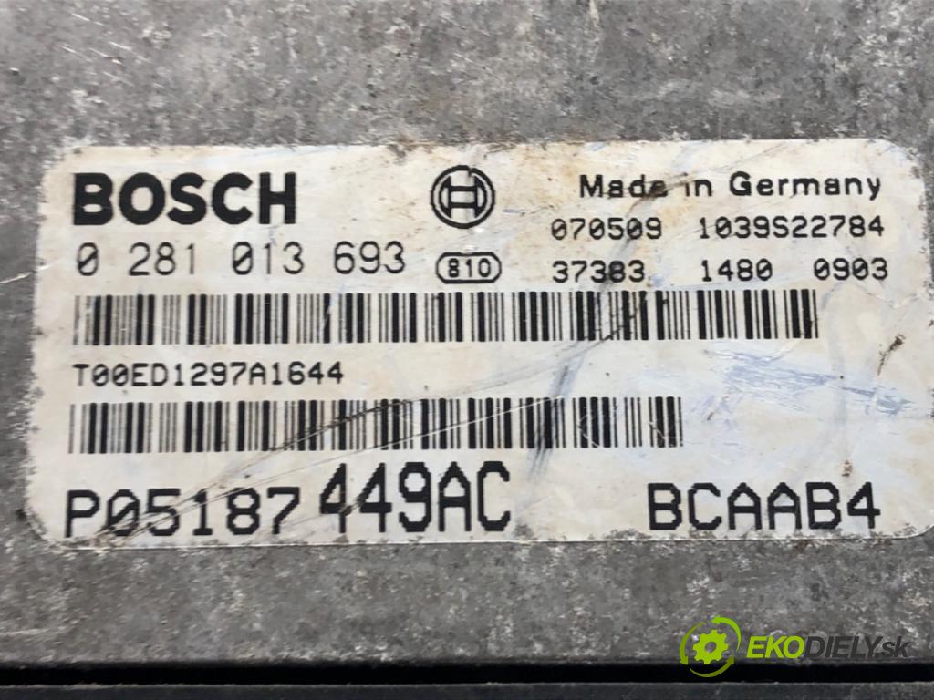 DODGE CALIBER liftback 2007 103 kW 2.0 CRD 1968 riadiaca jednotka Motor P05187449AC 0281013693 (Riadiaca jednotka)