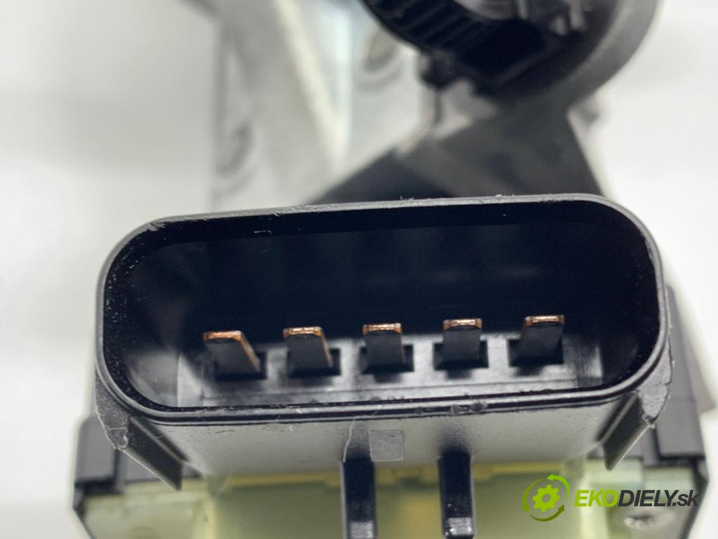 DODGE CALIBER liftback 2007 103 kW 2.0 CRD 1968 spinačka 05057297AH (Spínacia skrinka)