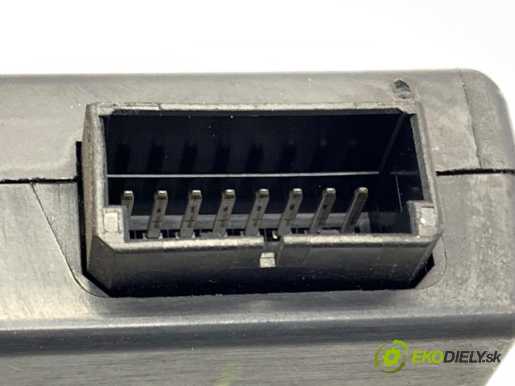 DODGE CALIBER liftback 2007 103 kW 2.0 CRD 1968 Kocka, vložka spínacej skrinky 05026222AJ (Spínacia skrinka)