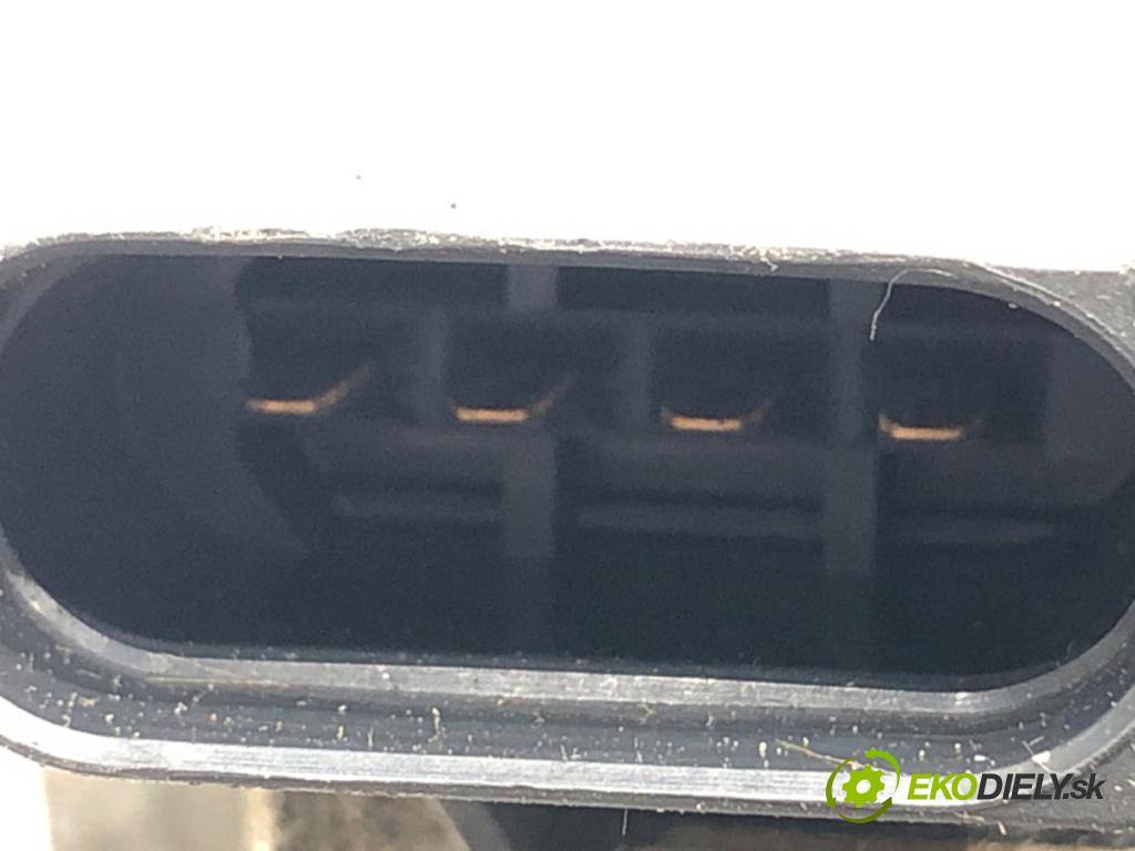 SEAT ALTEA XL nadwozie wielkoprzestrzenne (MPV) 2010 92 kW 1.4 TSI 1390 mechanismus stěračů levý přední část 5P0955119E