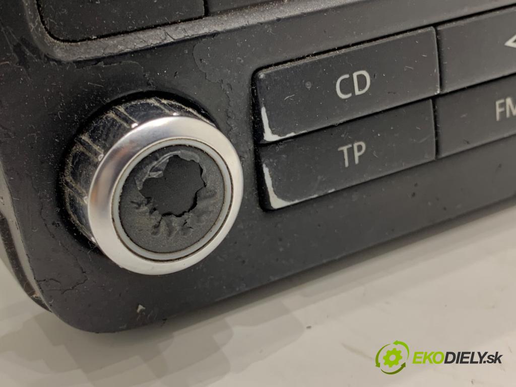 VW JETTA III sedan 2005 85 kW 1.6 FSI 1598 RADIO 1K0035186P (Audio zariadenie)