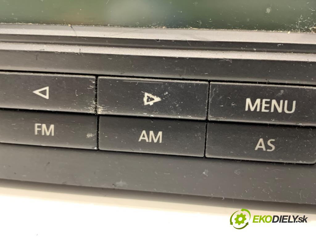 VW JETTA III sedan 2005 85 kW 1.6 FSI 1598 RADIO 1K0035186P (Audio zariadenie)