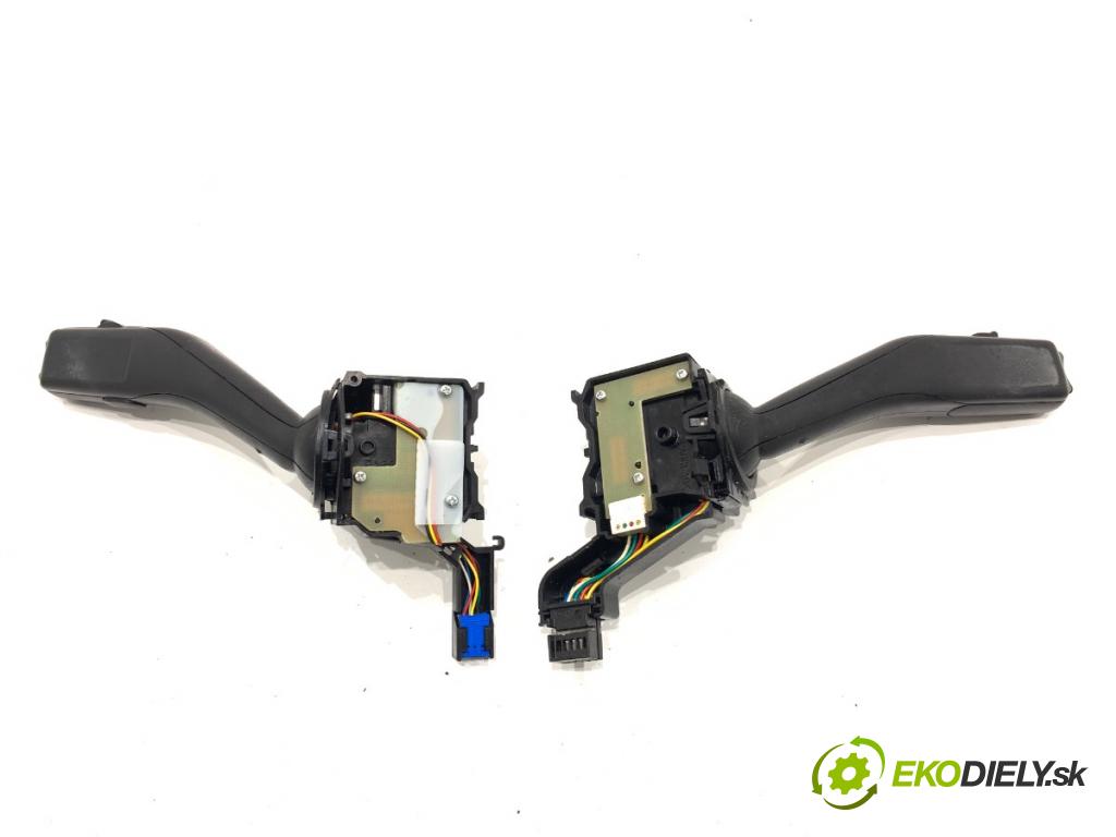 VW JETTA III sedan 2005 85 kW 1.6 FSI 1598 Prepínač kombinovaný 1K0953519C (Prepínacie páčky pod volantom)