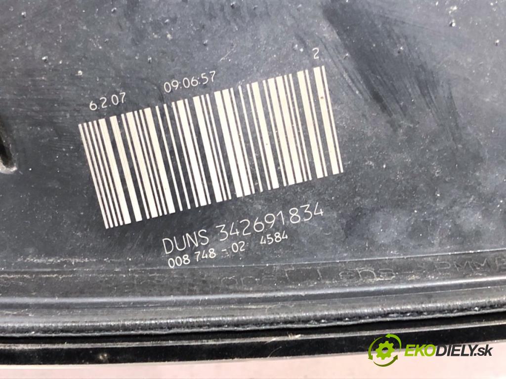 OPEL ASTRA H liftback 2007 74 kW 1.7 CDTI (L48) 1686 Svetlo pravy zad 24451834