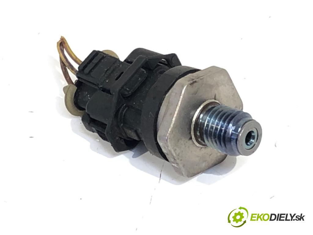 OPEL ASTRA H liftback 2007 74 kW 1.7 CDTI (L48) 1686 Snímač tlaku paliva 0281002767 (Snímač)