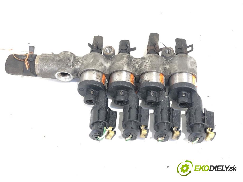 SEAT LEON II liftback 2008 75 kW 1.6 1595 vstrekovač LPG 09SQ9