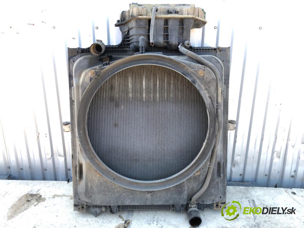 MAN TGA Ciągnik siodłowy 2007 324 kW 18.440 324 kW [440 KM] olej napędowy 2005 - 2022 10518 chladič vody  (Vodní chladič)