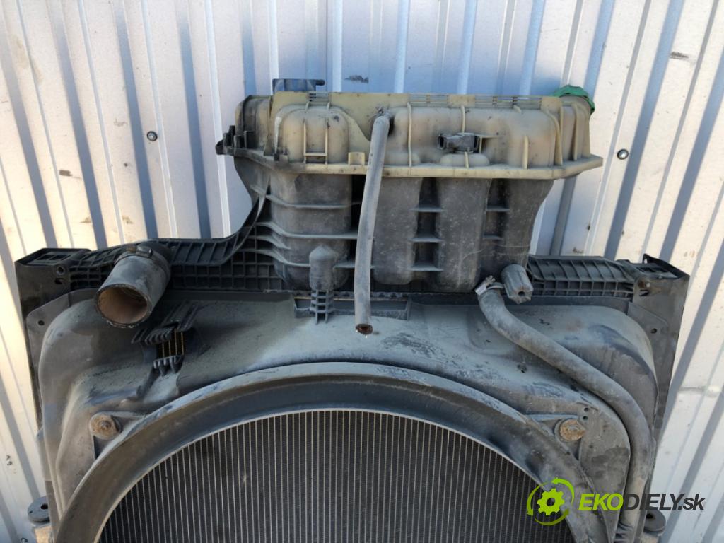 MAN TGA Ciągnik siodłowy 2007 324 kW 18.440 324 kW [440 KM] olej napędowy 2005 - 2022 10518 chladič vody  (Vodní chladič)