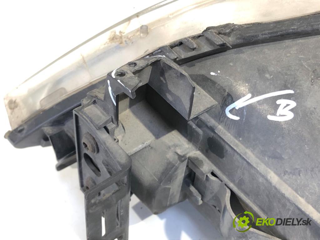 FORD MONDEO MK3 Kombi 2003 125 kW 2.5 V6 24V 2495 Svetlomet pravy predný XENON 1S71-13005-CK