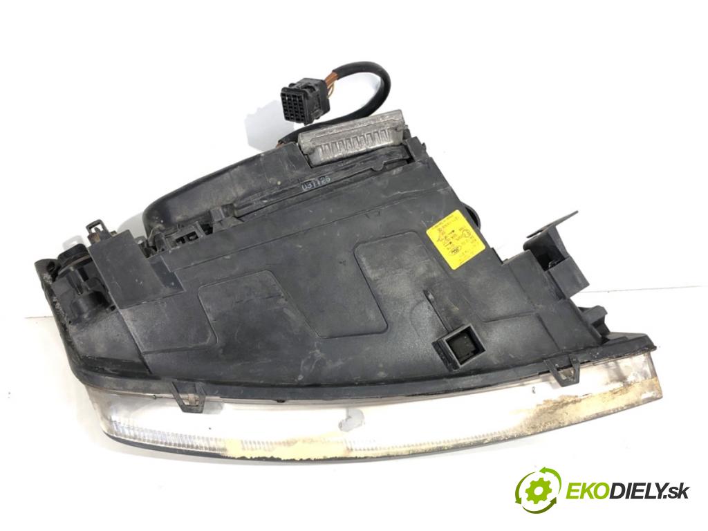 FORD MONDEO MK3 Kombi 2003 125 kW 2.5 V6 24V 2495 světlomet levý přední část XENON 1S71-13006-CL