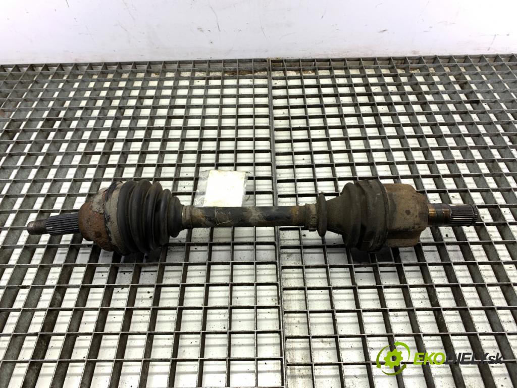 FORD MONDEO MK3 Kombi 2003 125 kW 2.5 V6 24V 2495 Poloos ľavy predný 