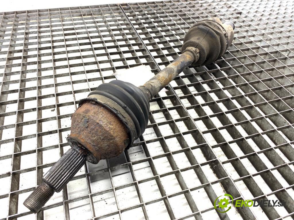 FORD MONDEO MK3 Kombi 2003 125 kW 2.5 V6 24V 2495 Poloos ľavy predný
