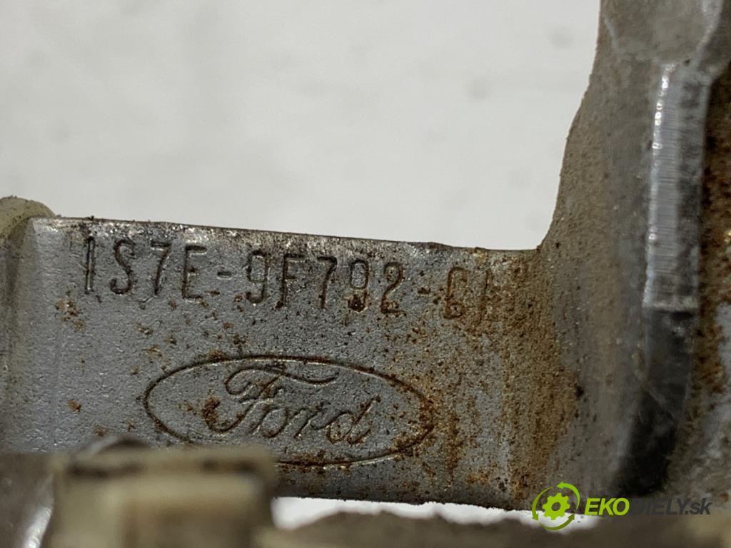 FORD MONDEO MK3 Kombi 2003 125 kW 2.5 V6 24V 2495 Lišta vstrekovacia  (Vstrekovacia lišta)