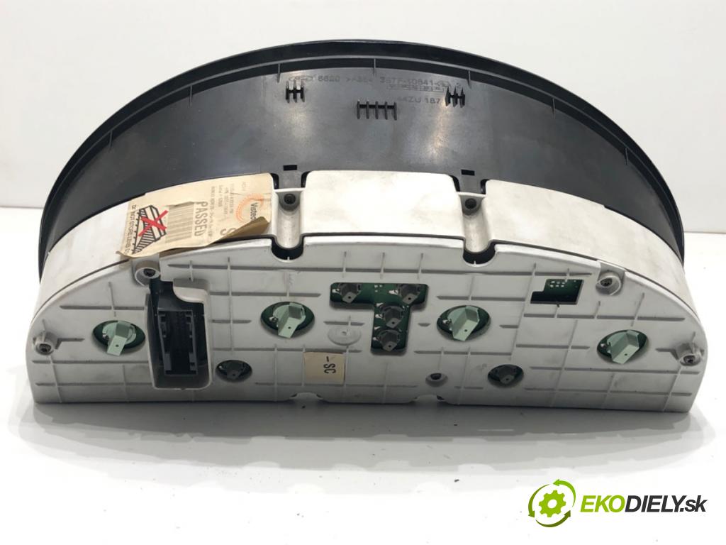 FORD MONDEO MK3 Kombi 2003 125 kW 2.5 V6 24V 2495 Prístrojovka 3S7T-10849-SC (Prístrojová doska)