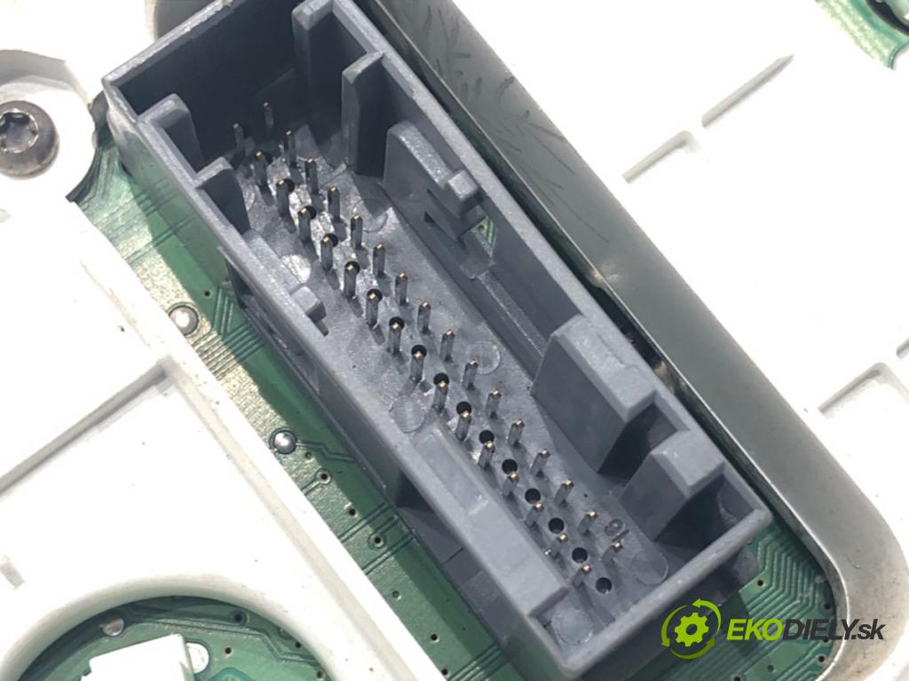 FORD MONDEO MK3 Kombi 2003 125 kW 2.5 V6 24V 2495 Prístrojovka 3S7T-10849-SC (Prístrojová doska)