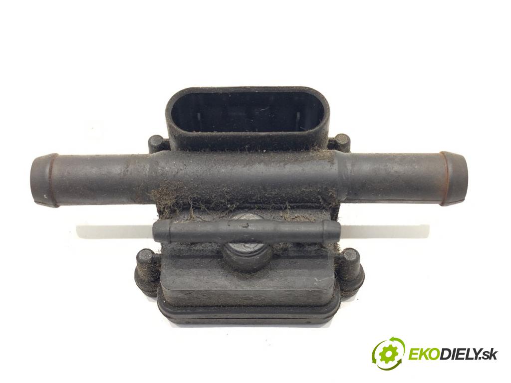 FORD MONDEO MK3 Kombi 2003 125 kW 2.5 V6 24V 2495 snímač tlaku LPG 67R-015293 PS-02