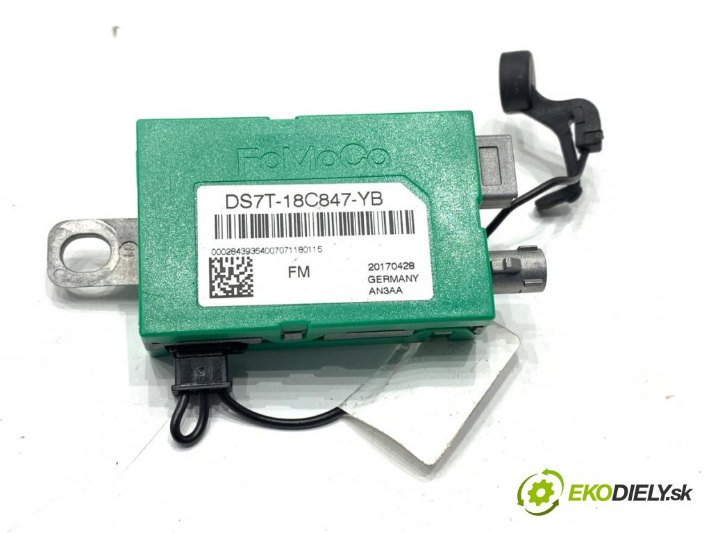 FORD MONDEO MK5 Kombi 2017 132 kW 2.0 TDCi 4x4 1998 Zosilňovač Antenní: DS7T-18C847-YB (Zosilňovač)
