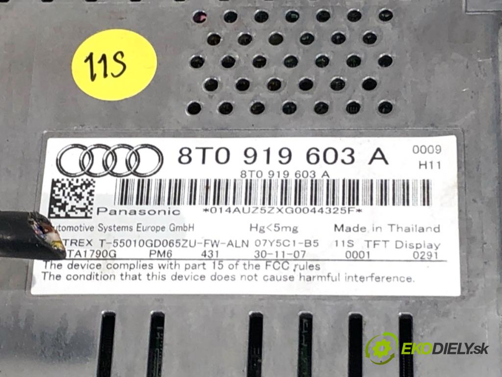 AUDI A4 B8 sedan 2008 118 kW 1.8 TFSI 1798 Dislpej 8T0919603A (Prístrojová doska)