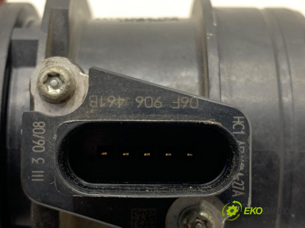 AUDI A4 B8 sedan 2008 118 kW 1.8 TFSI 1798 Váha vzduchu 06F906461B (Váha vzduchu)