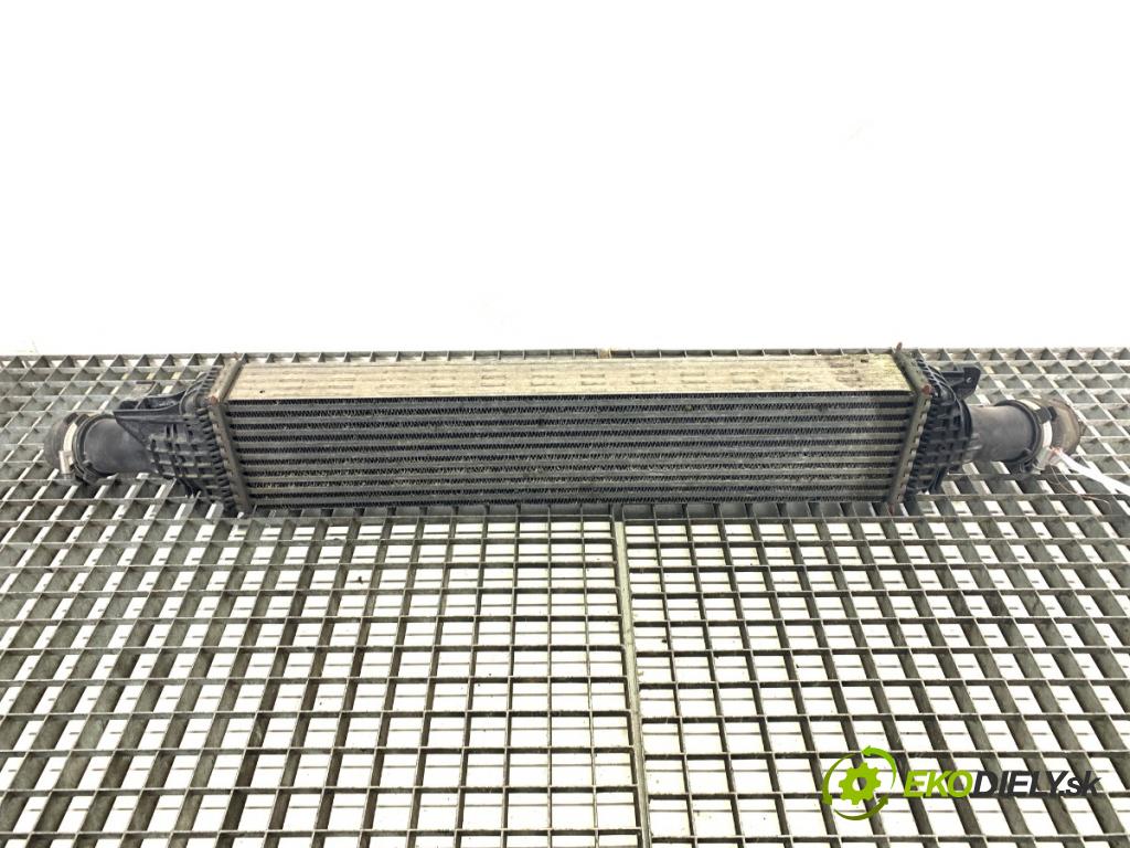 AUDI A4 B8 sedan 2008 118 kW 1.8 TFSI 1798 intercooler 8K0145805G (Intercooler (chladič nasávaného vzduchu))