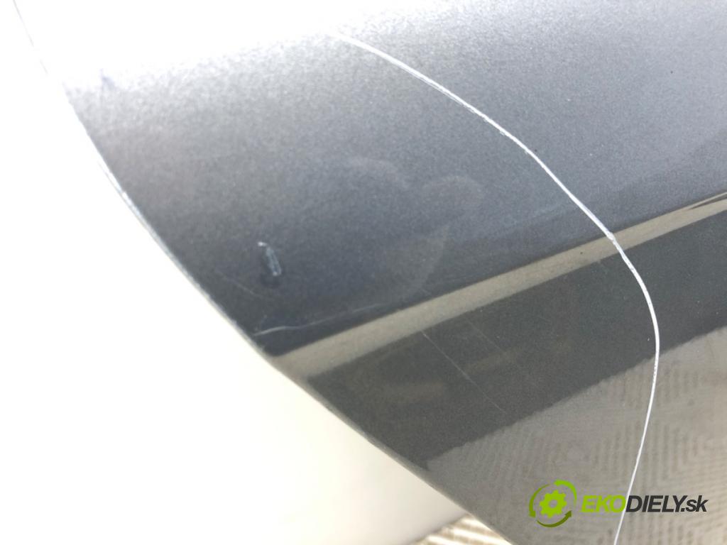 AUDI A4 B8 sedan 2008 118 kW 1.8 TFSI 1798 dveře pravý zadní část LY7G