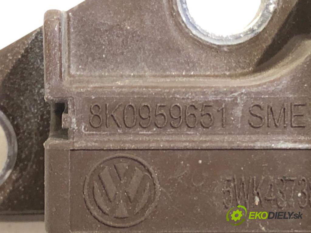 AUDI A4 B8 sedan 2008 118 kW 1.8 TFSI 1798 Snímač nárazu 8K0959651 (Snímač nárazu)