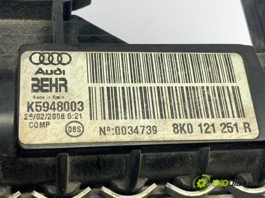 AUDI A4 B8 sedan 2008 118 kW 1.8 TFSI 1798 Chladič vody 8K0121251R (Chladič vody)
