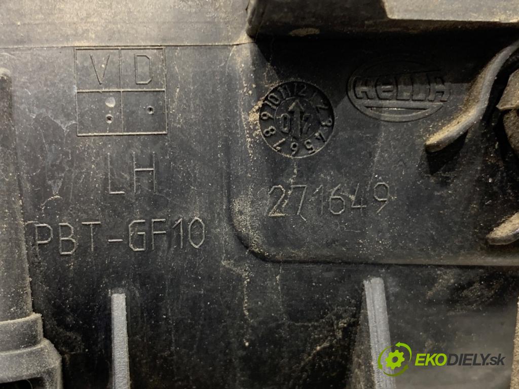 AUDI A4 B8 sedan 2008 118 kW 1.8 TFSI 1798 hmlové svetlo, hmlovka levý přední část