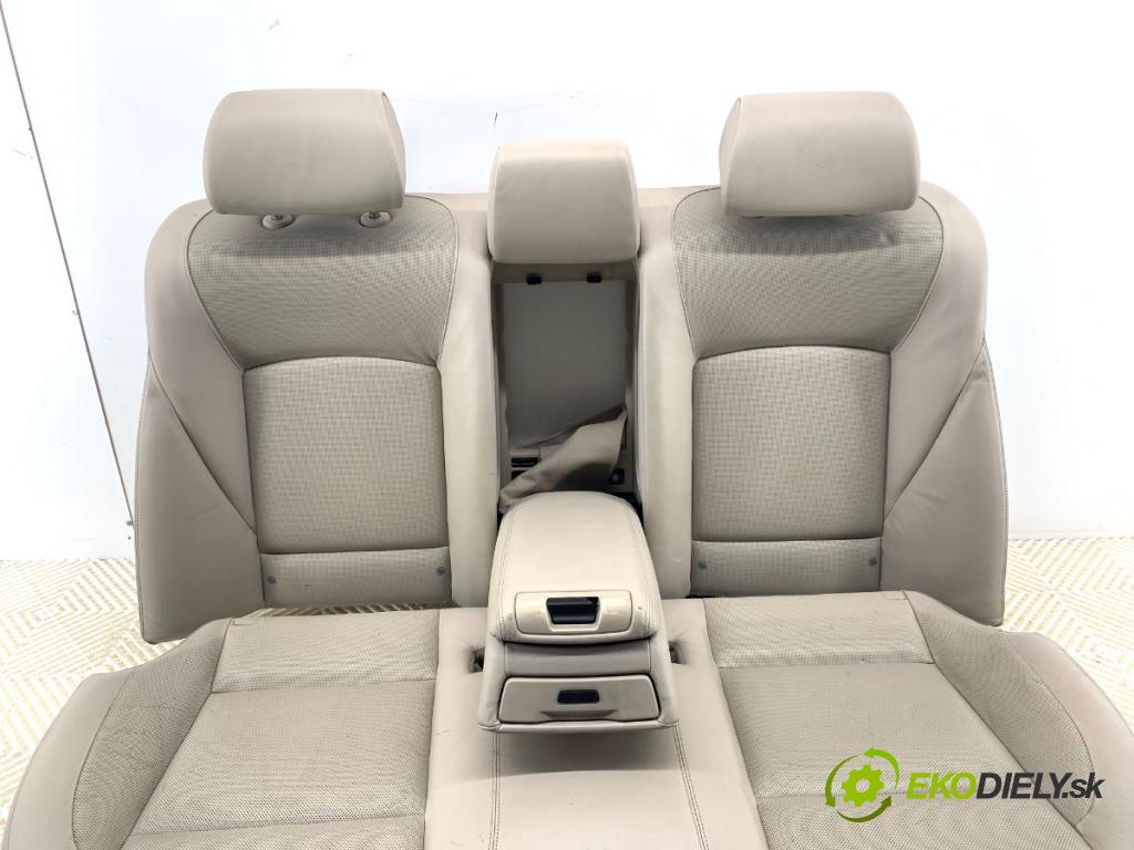 BMW F01 sedan 2008 180 kW 730 d 2993 Sedadlo druhý rad