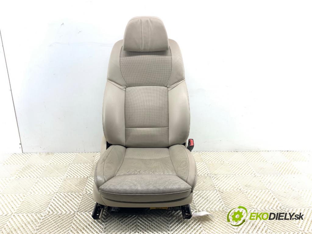 BMW F01 sedan 2008 180 kW 730 d 2993 Sedadlo pravy predný 