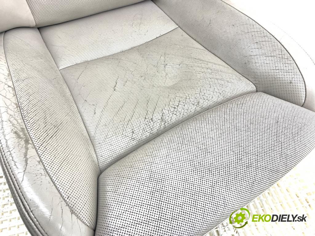 BMW F01 sedan 2008 180 kW 730 d 2993 Sedadlo pravy predný