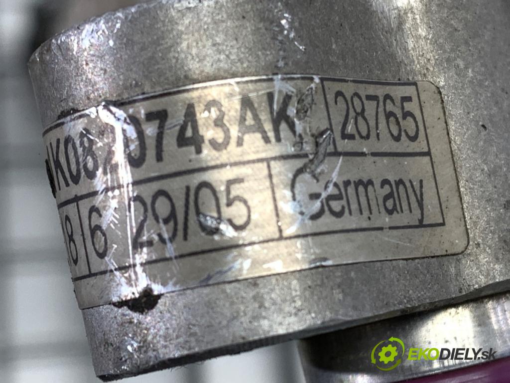 AUDI A3 8P liftback 2005 75 kW 1.6 1595 rúrka klimatizácie 1K0820743AK (Rúrka klimatizácie)