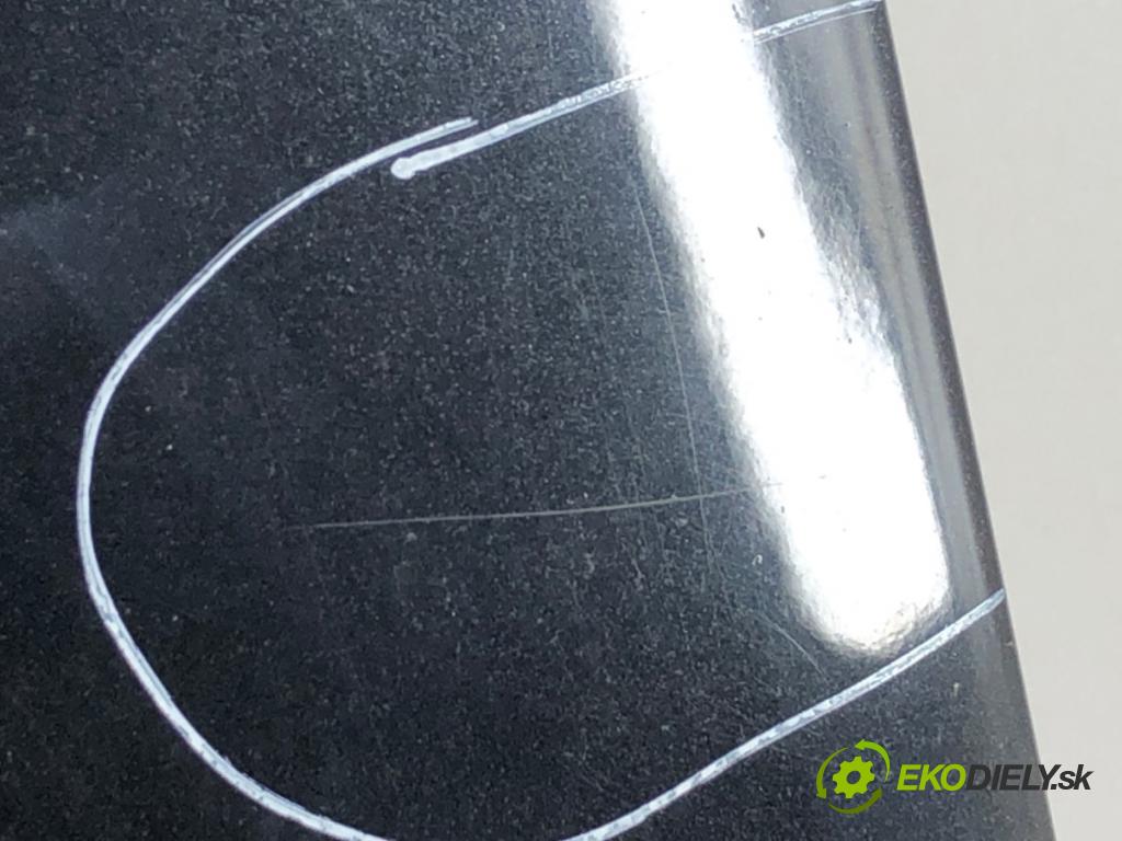 AUDI A3 8P liftback 2005 75 kW 1.6 1595 kapota (Kapota)