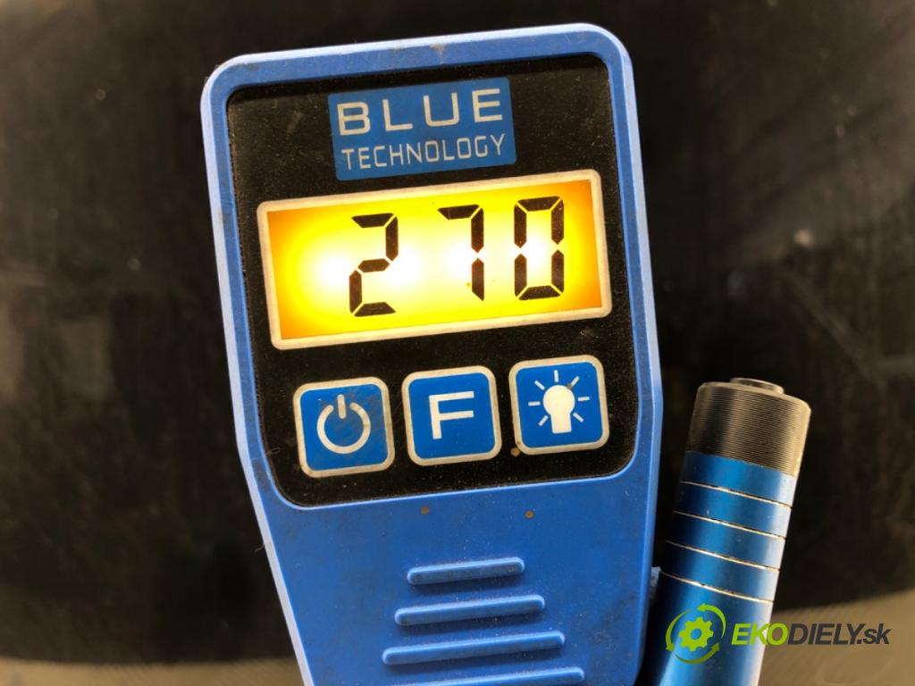 AUDI A3 8P liftback 2005 75 kW 1.6 1595 kapota (Kapota)