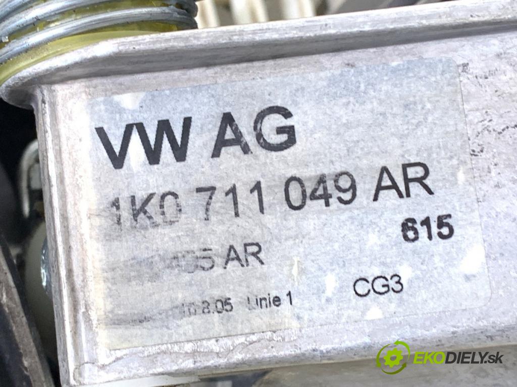 AUDI A3 8P liftback 2005 75 kW 1.6 1595 kulisa 1K0711049AR (Řadicí páka (kulisa) )